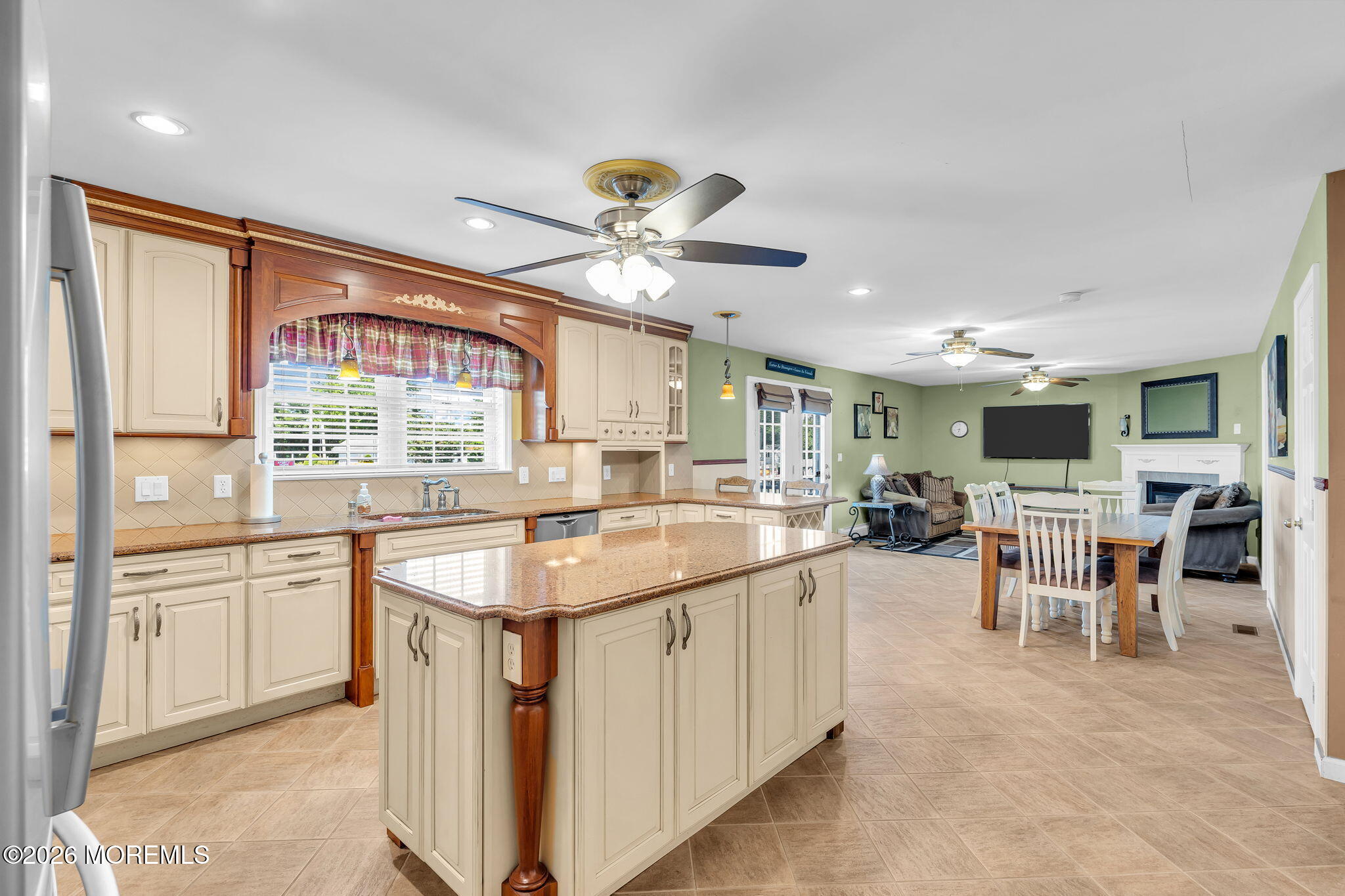 122 Morris Boulevard Manahawkin NJ 08050