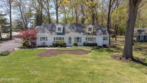 321A Sharon Way Monroe NJ 08831