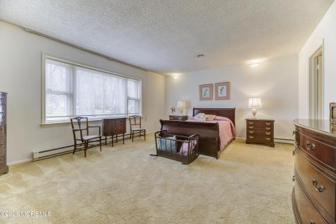 321A Sharon Way Monroe NJ 08831