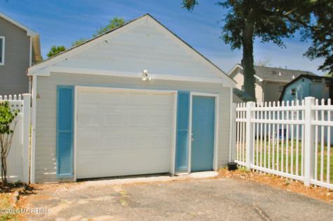 131 Laurel Avenue Hazlet NJ 07734