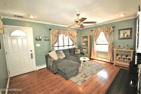 131 Laurel Avenue Hazlet NJ 07734