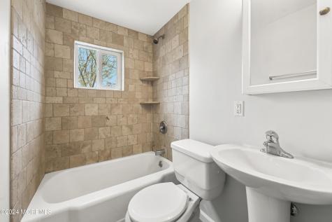 906 Central Avenue Spring Lake Heights NJ 07762