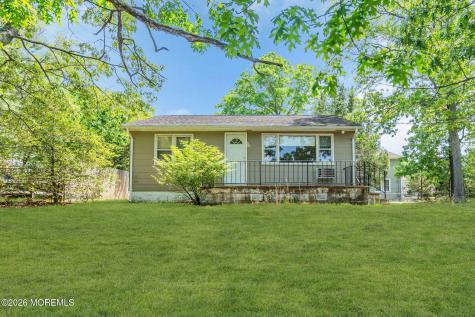 138 Vansant Avenue Island Heights NJ 08732