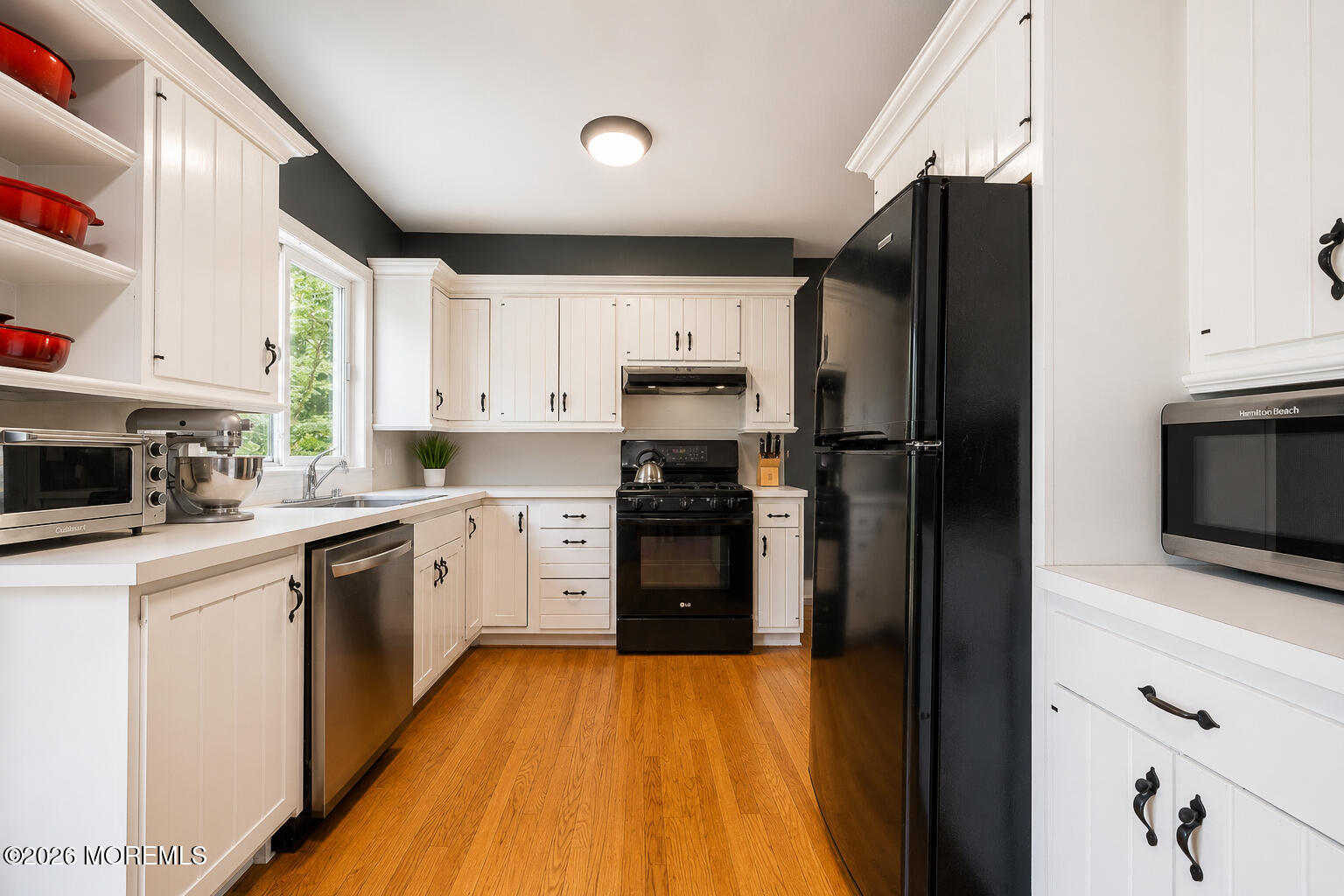 184 Parkview Terrace Lincroft NJ 07738