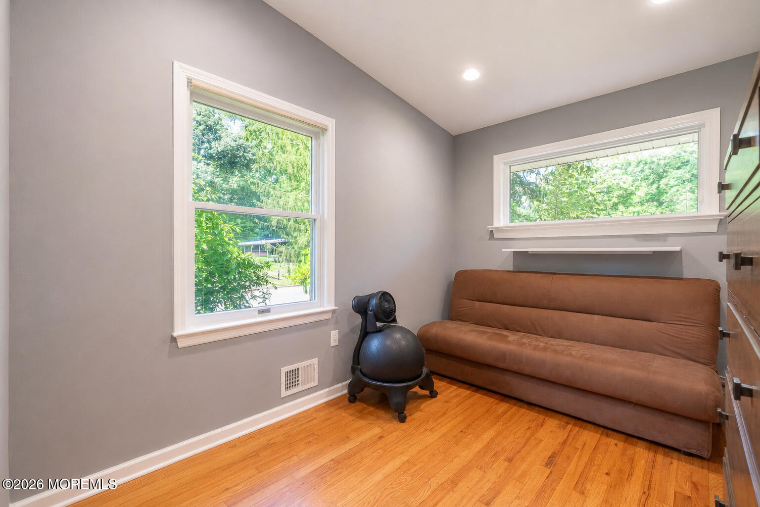 184 Parkview Terrace Lincroft NJ 07738