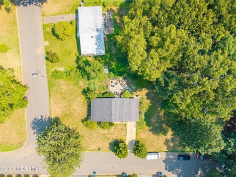184 Parkview Terrace Lincroft NJ 07738