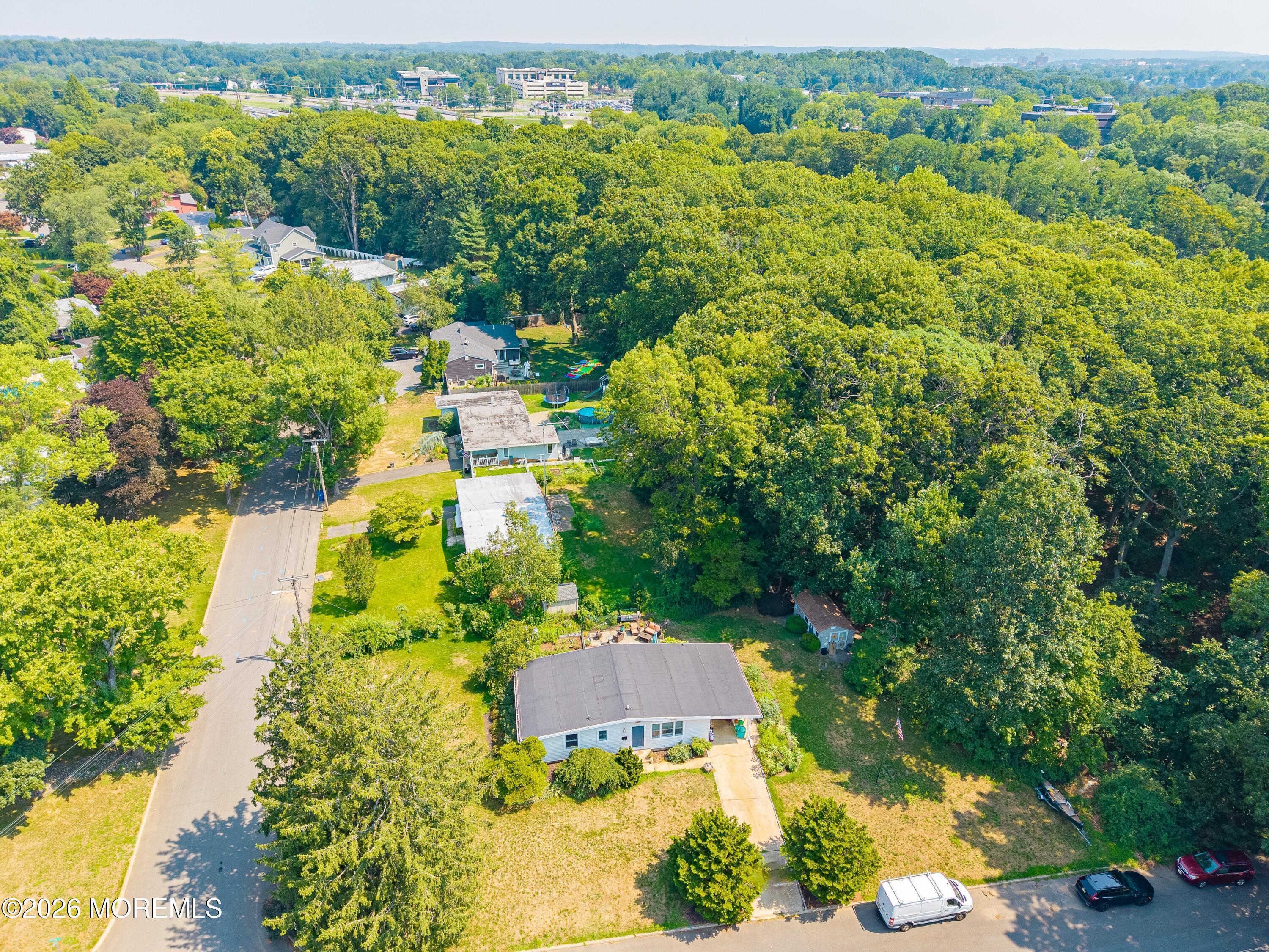 184 Parkview Terrace Lincroft NJ 07738
