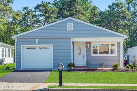 94 Orlando Boulevard Toms River NJ 08757
