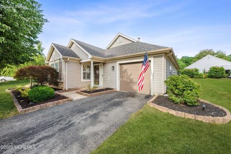 2745 Dalton Lane Toms River NJ 08755