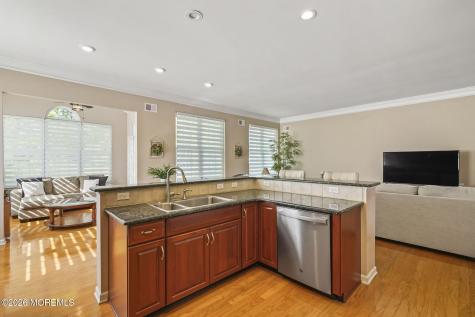 8 Crooked Stick Road Jackson NJ 08527