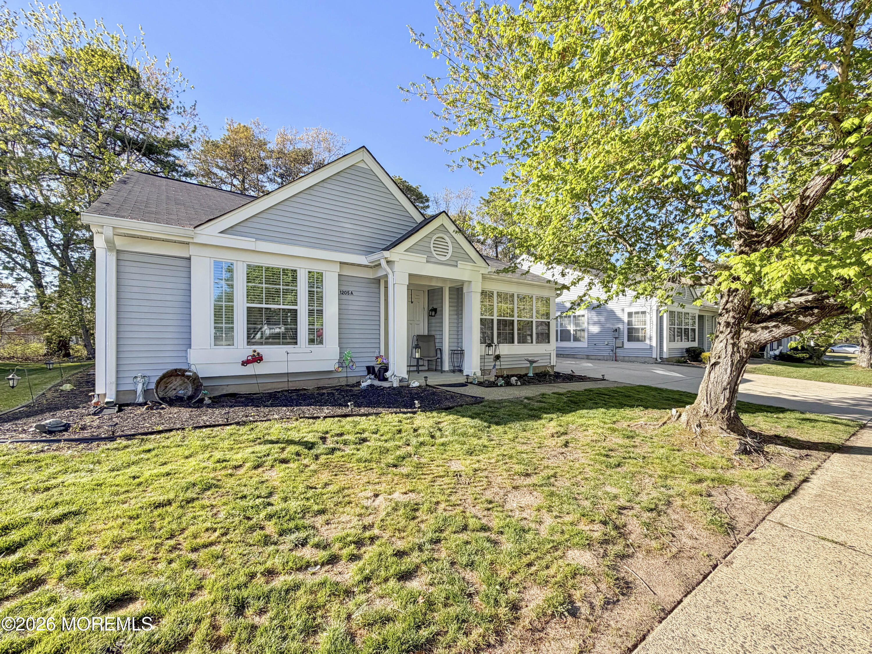 1205A Thornbury Lane Manchester NJ 08759
