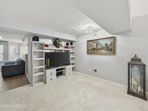 1205A Thornbury Lane Manchester NJ 08759