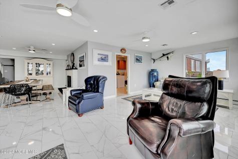 27 Antiqua Avenue Toms River NJ 08753