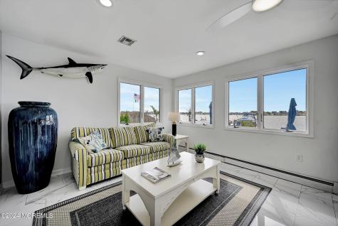 27 Antiqua Avenue Toms River NJ 08753