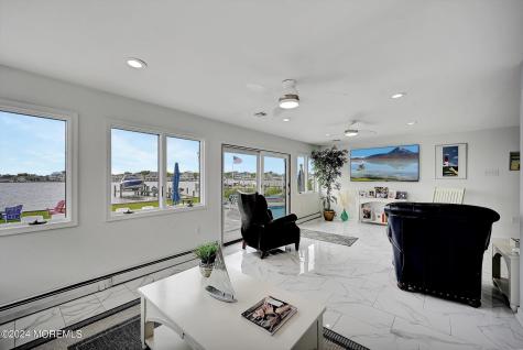 27 Antiqua Avenue Toms River NJ 08753