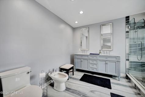 27 Antiqua Avenue Toms River NJ 08753