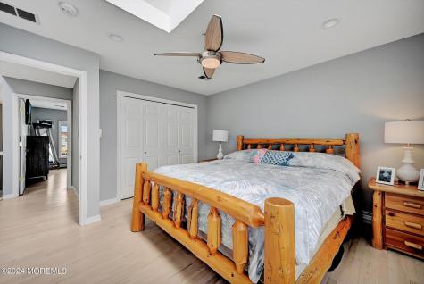27 Antiqua Avenue Toms River NJ 08753