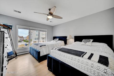 27 Antiqua Avenue Toms River NJ 08753