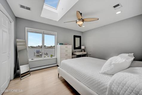 27 Antiqua Avenue Toms River NJ 08753