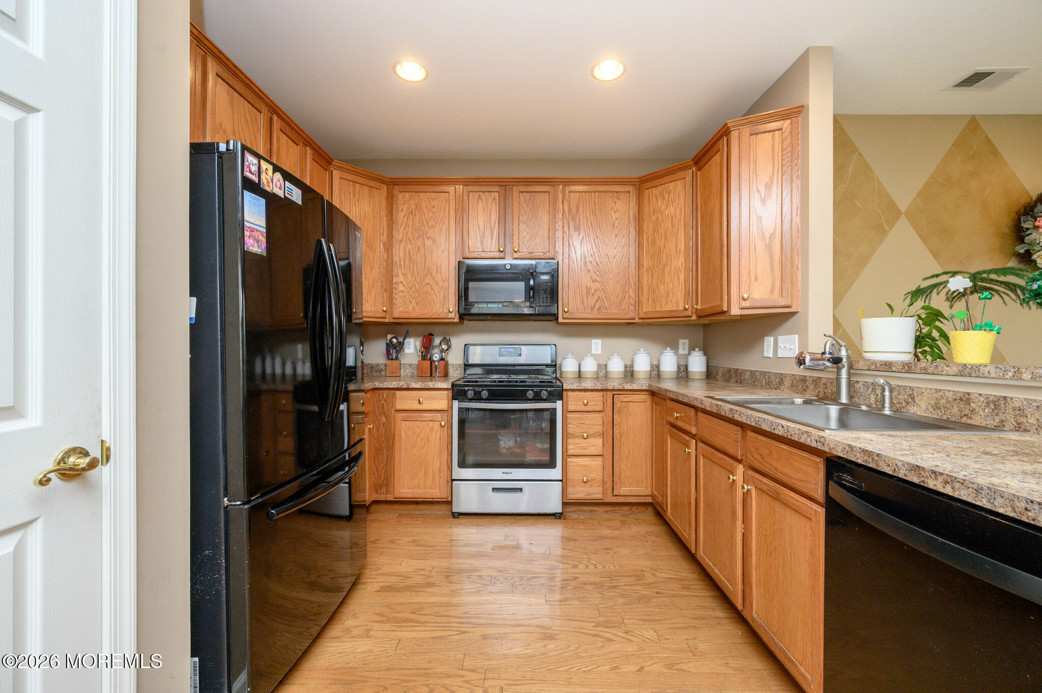 30 Wieczorkowski Avenue Parlin NJ 08859