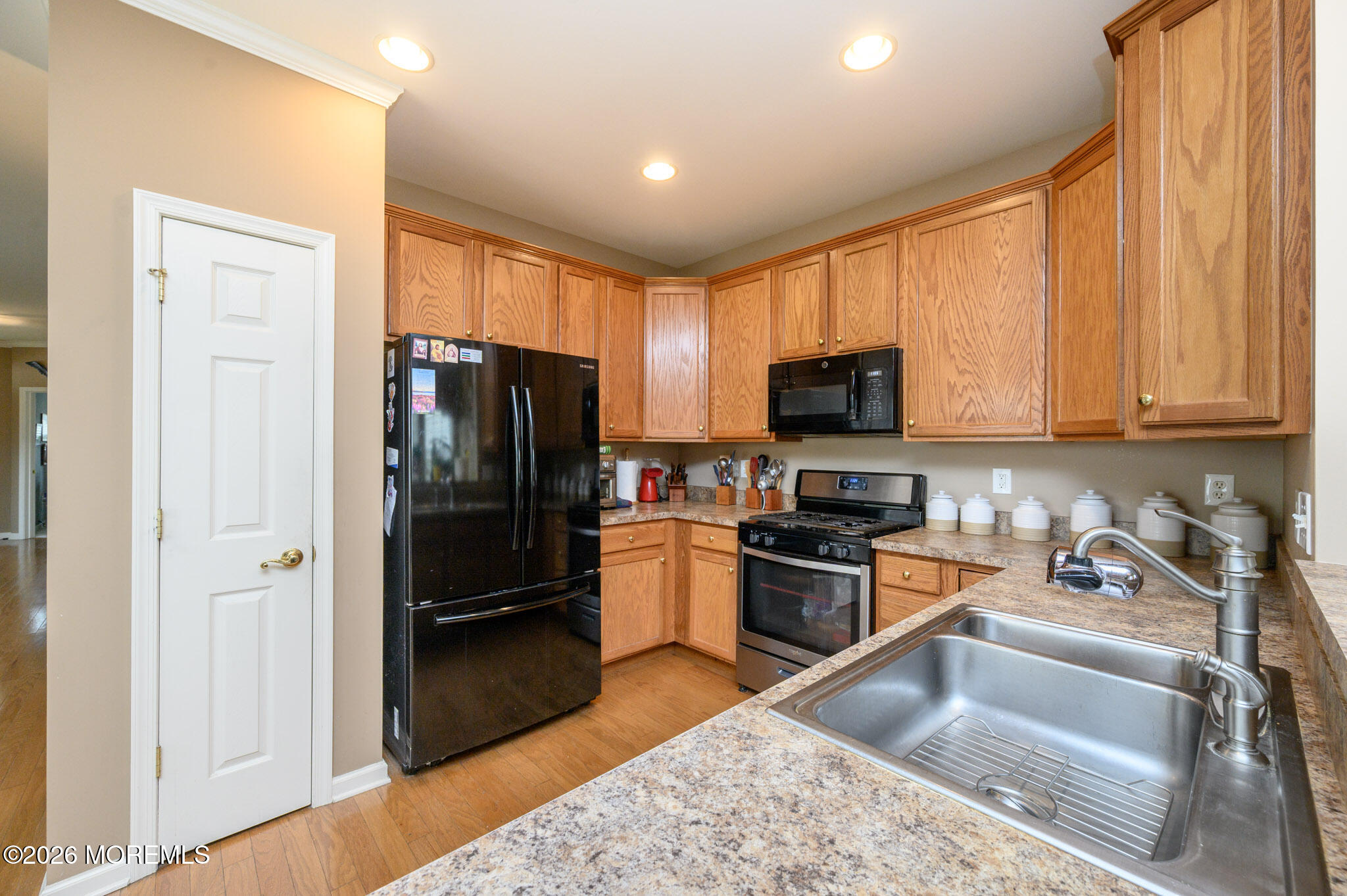 30 Wieczorkowski Avenue Parlin NJ 08859