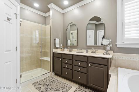 74 Huntington Drive Jackson NJ 08527