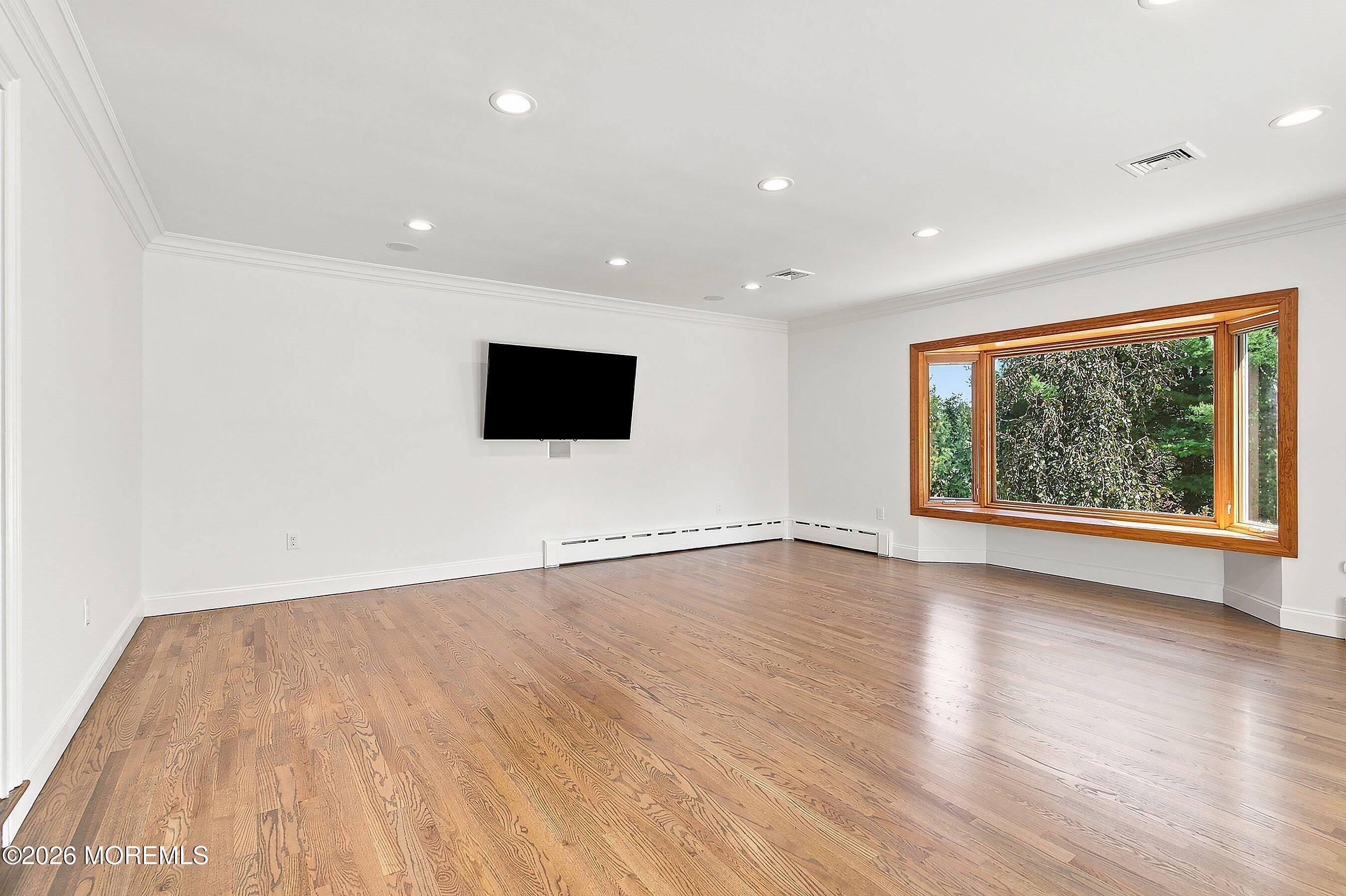 29 Centerville Road Holmdel NJ 07733