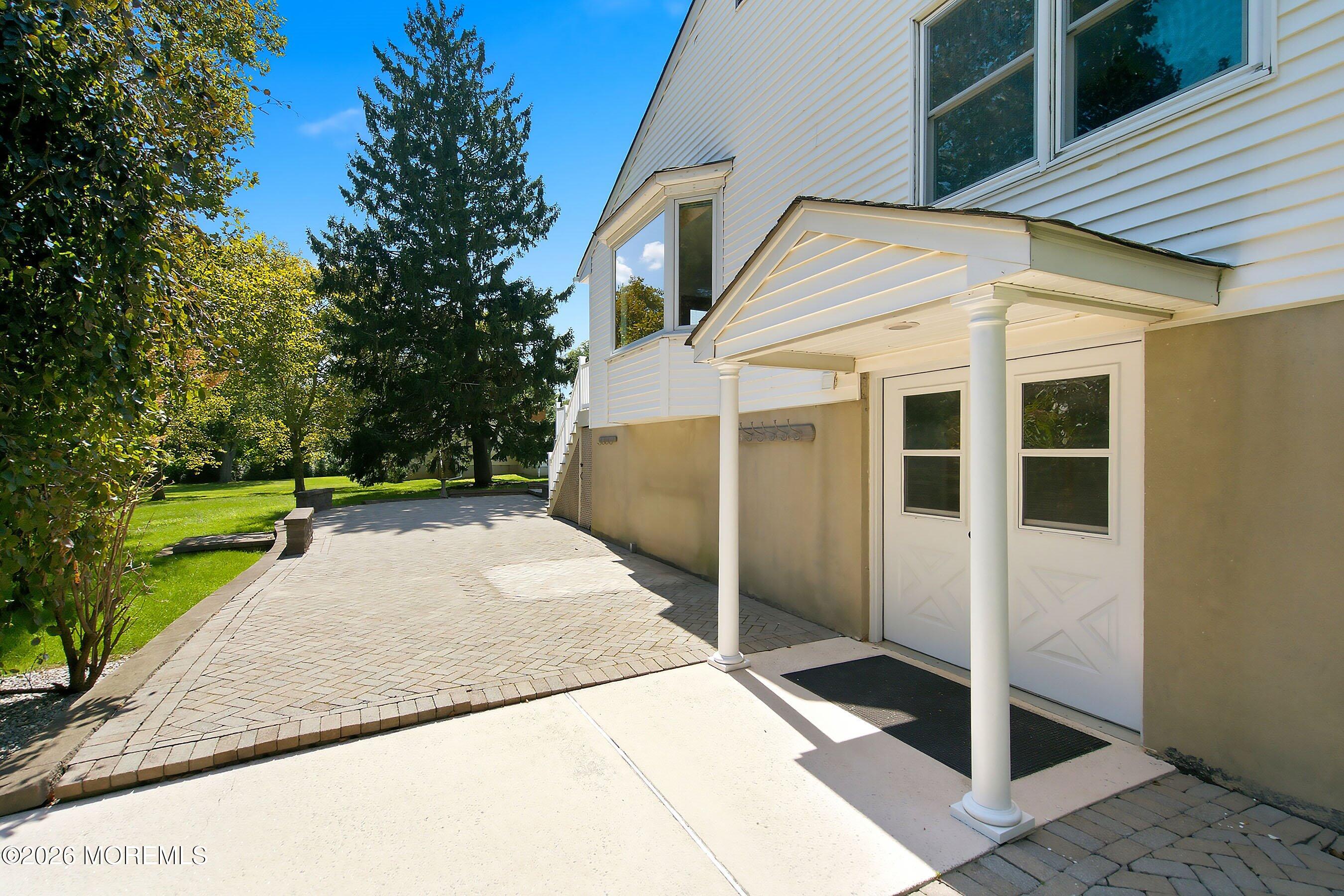 29 Centerville Road Holmdel NJ 07733
