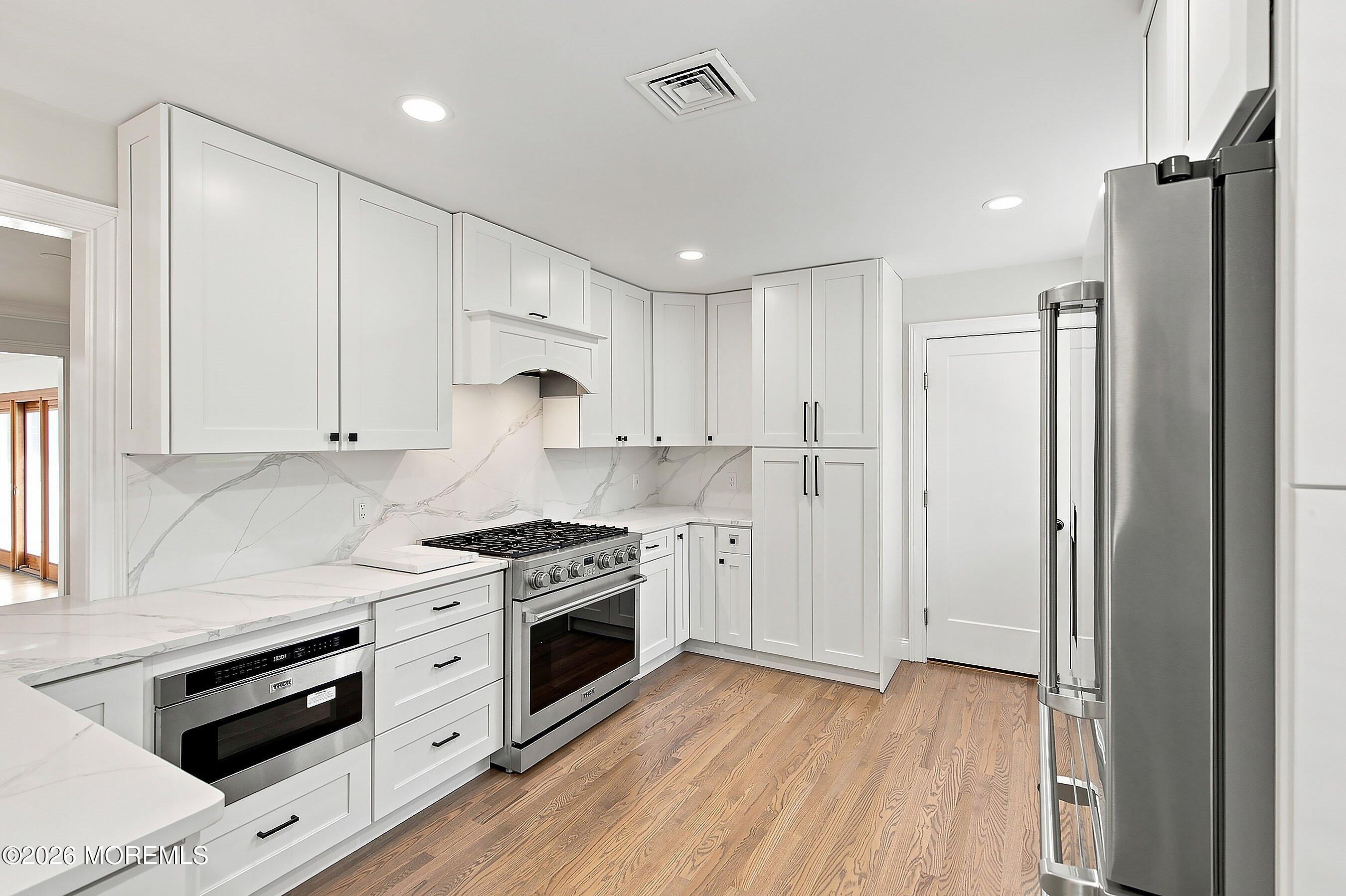 29 Centerville Road Holmdel NJ 07733