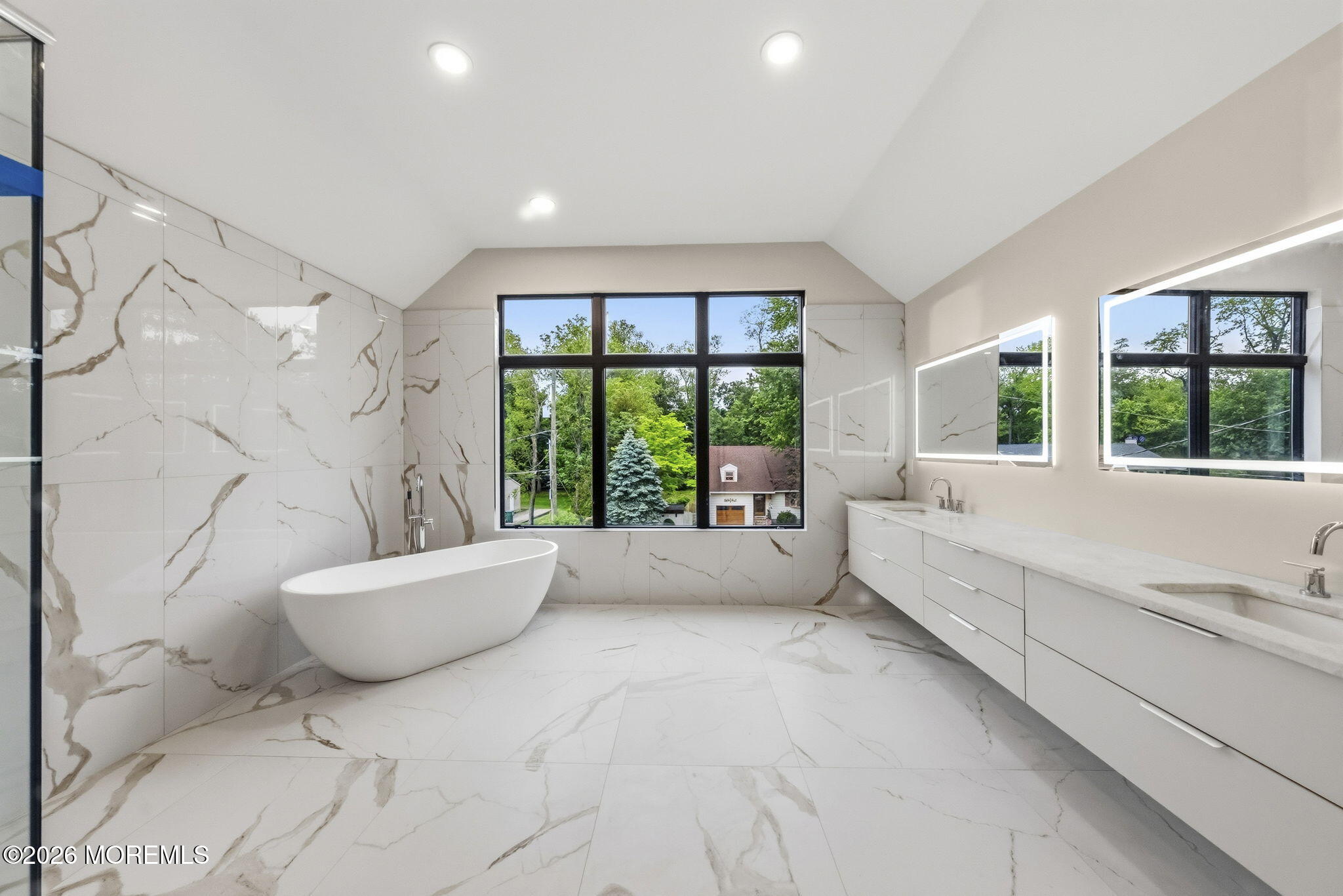 11 Hobart Street Marlboro NJ 07746