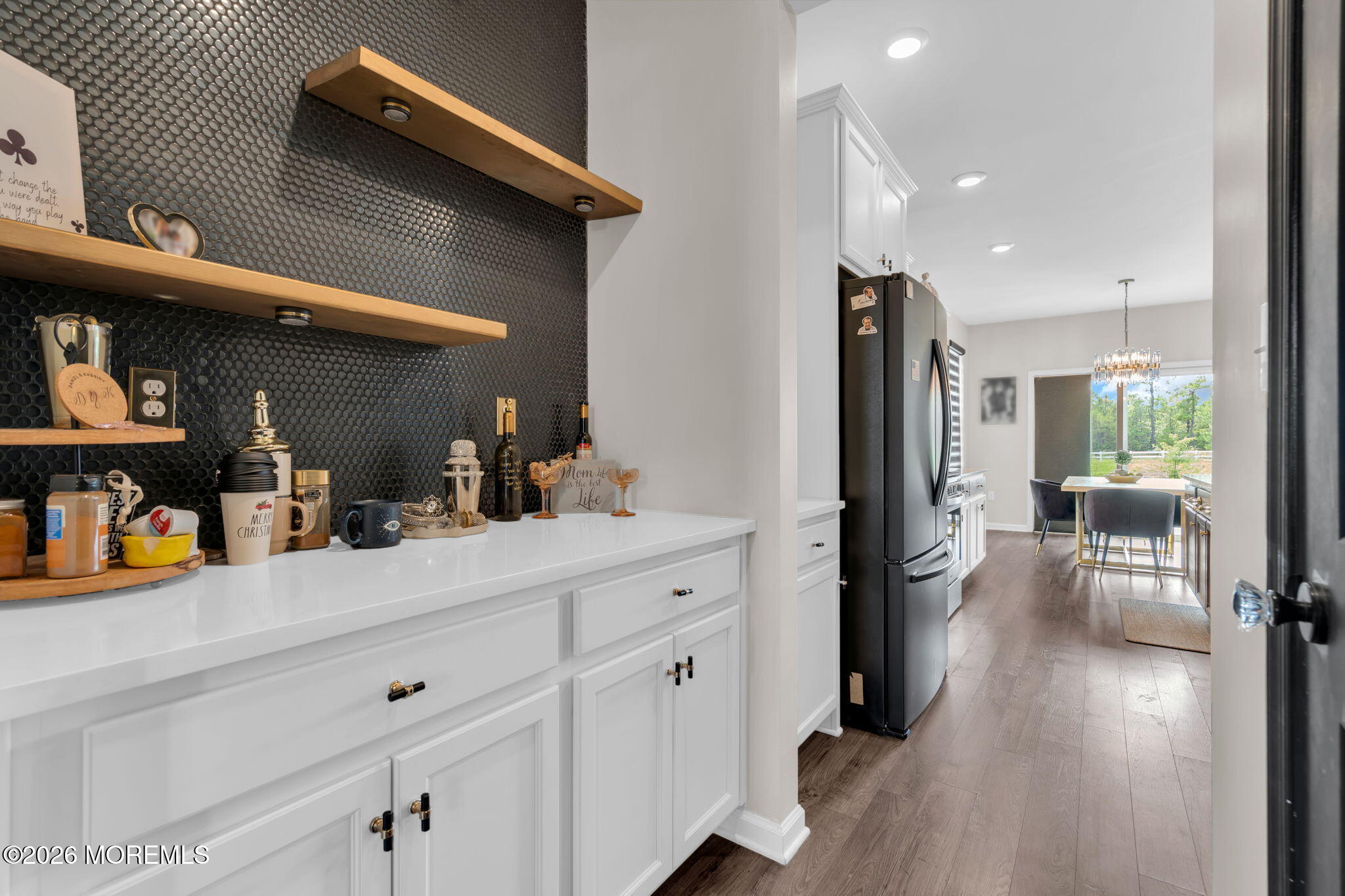 201 Ashburn Avenue Manahawkin NJ 08050