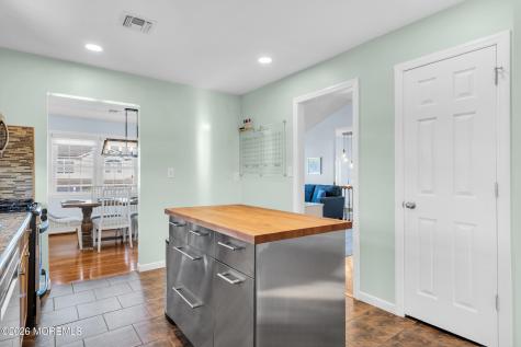 20 Lagoon Drive W Toms River NJ 08753