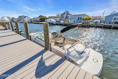 20 Lagoon Drive W Toms River NJ 08753
