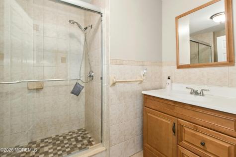 1 Hartman Court Clark NJ 07066
