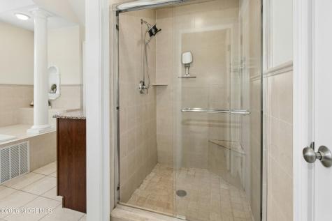 1 Hartman Court Clark NJ 07066
