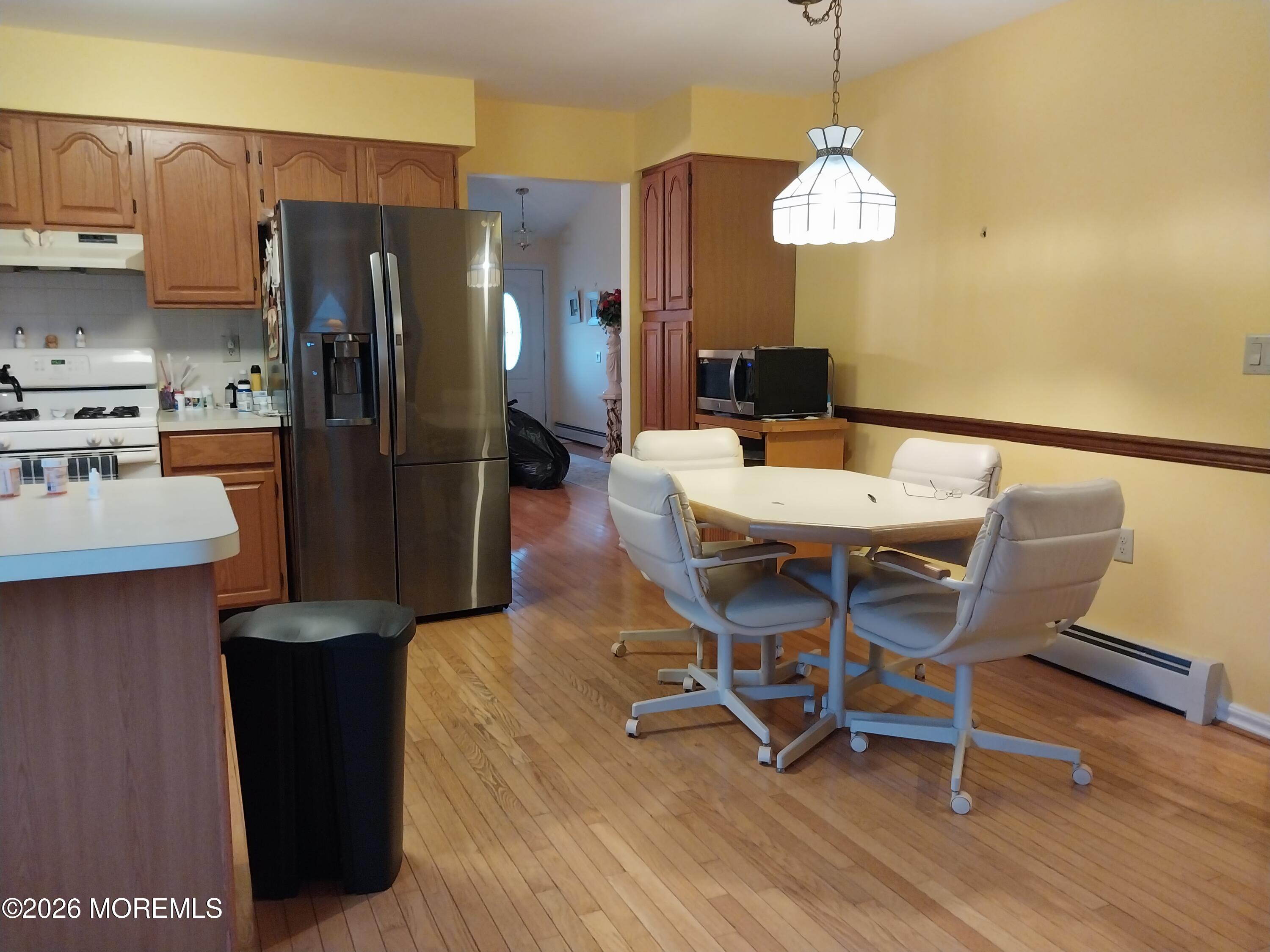 6 Sandhurst Court Toms River NJ 08757