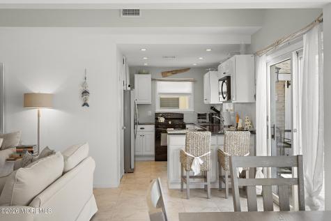 80 Mary Alice Road Manahawkin NJ 08050