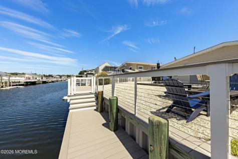 80 Mary Alice Road Manahawkin NJ 08050