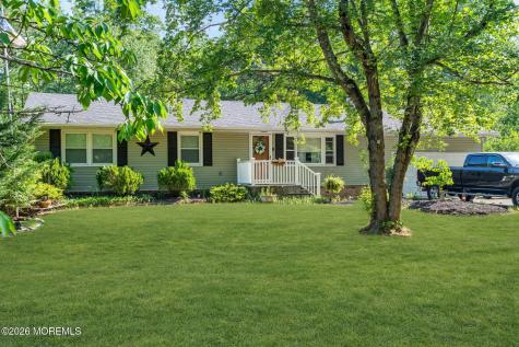 495 Cobain Road Jackson NJ 08527