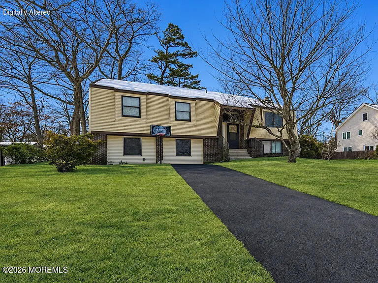 Jackson NJ, 10 Cambridge Drive