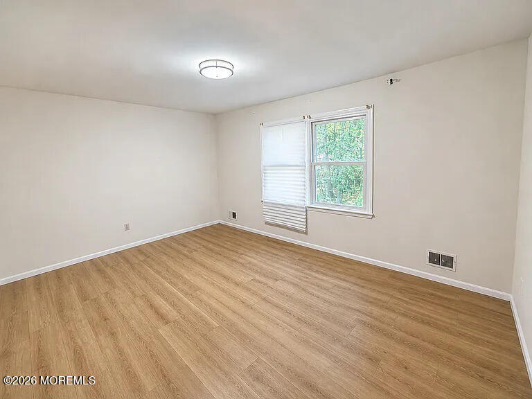 10 Cambridge Drive Jackson NJ 08527