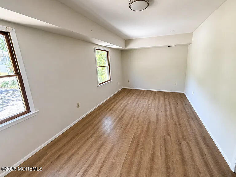 10 Cambridge Drive Jackson NJ 08527