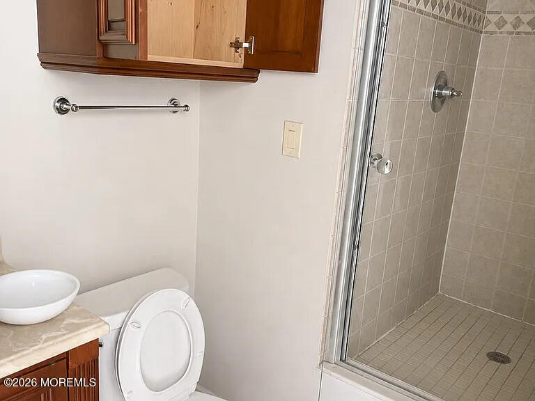 10 Cambridge Drive Jackson NJ 08527