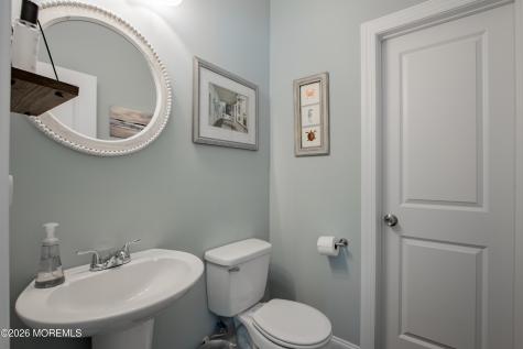 20 Waverly Street Keyport NJ 07735