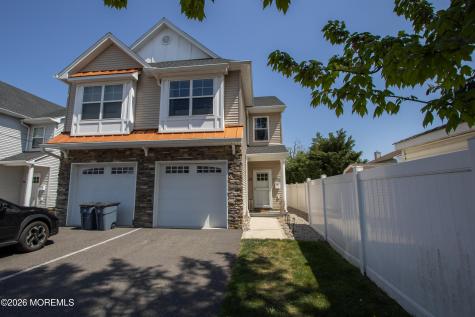 20 Waverly Street Keyport NJ 07735