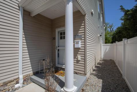 20 Waverly Street Keyport NJ 07735