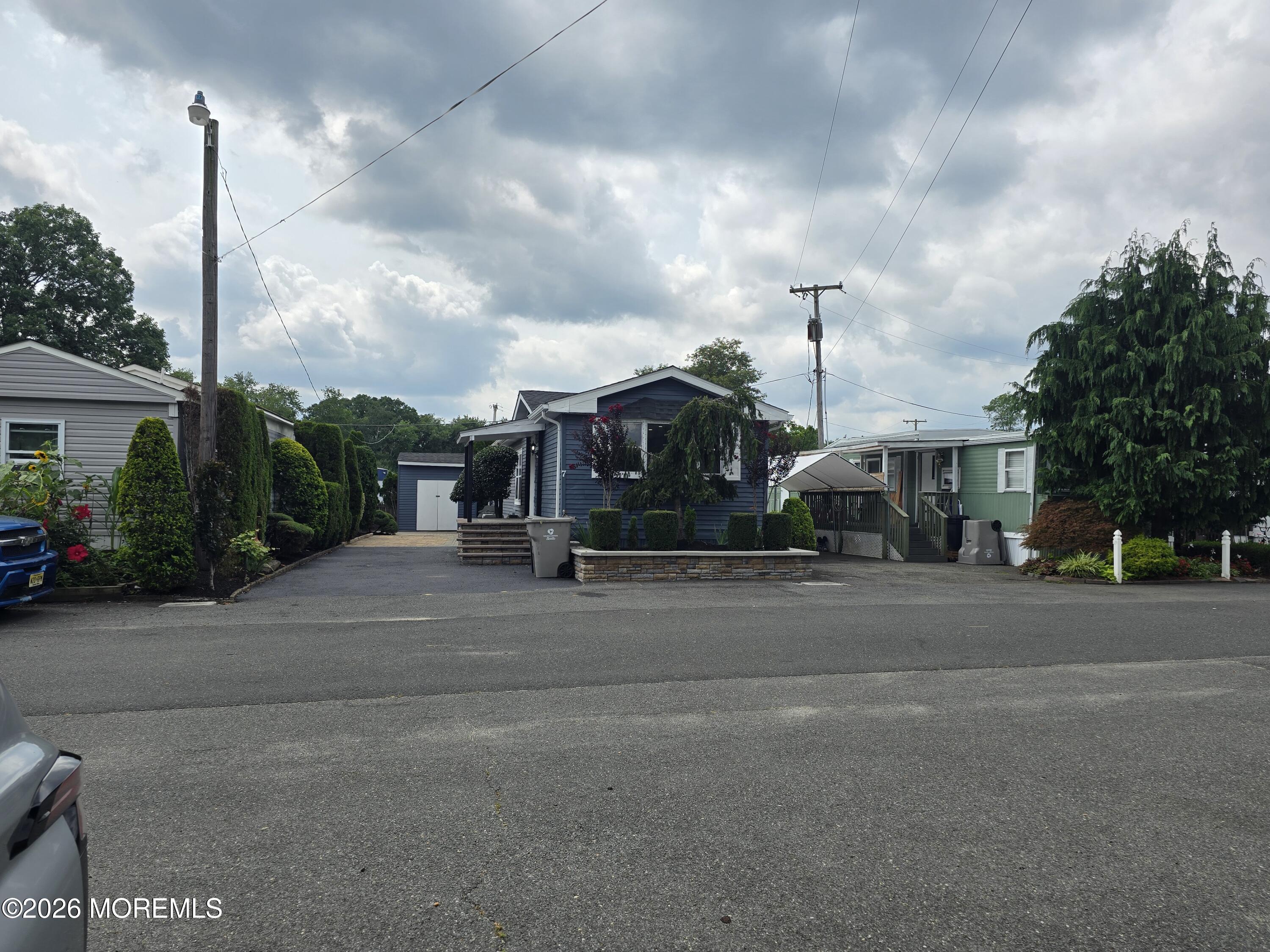Jackson NJ, 7 Shady Lake Circle