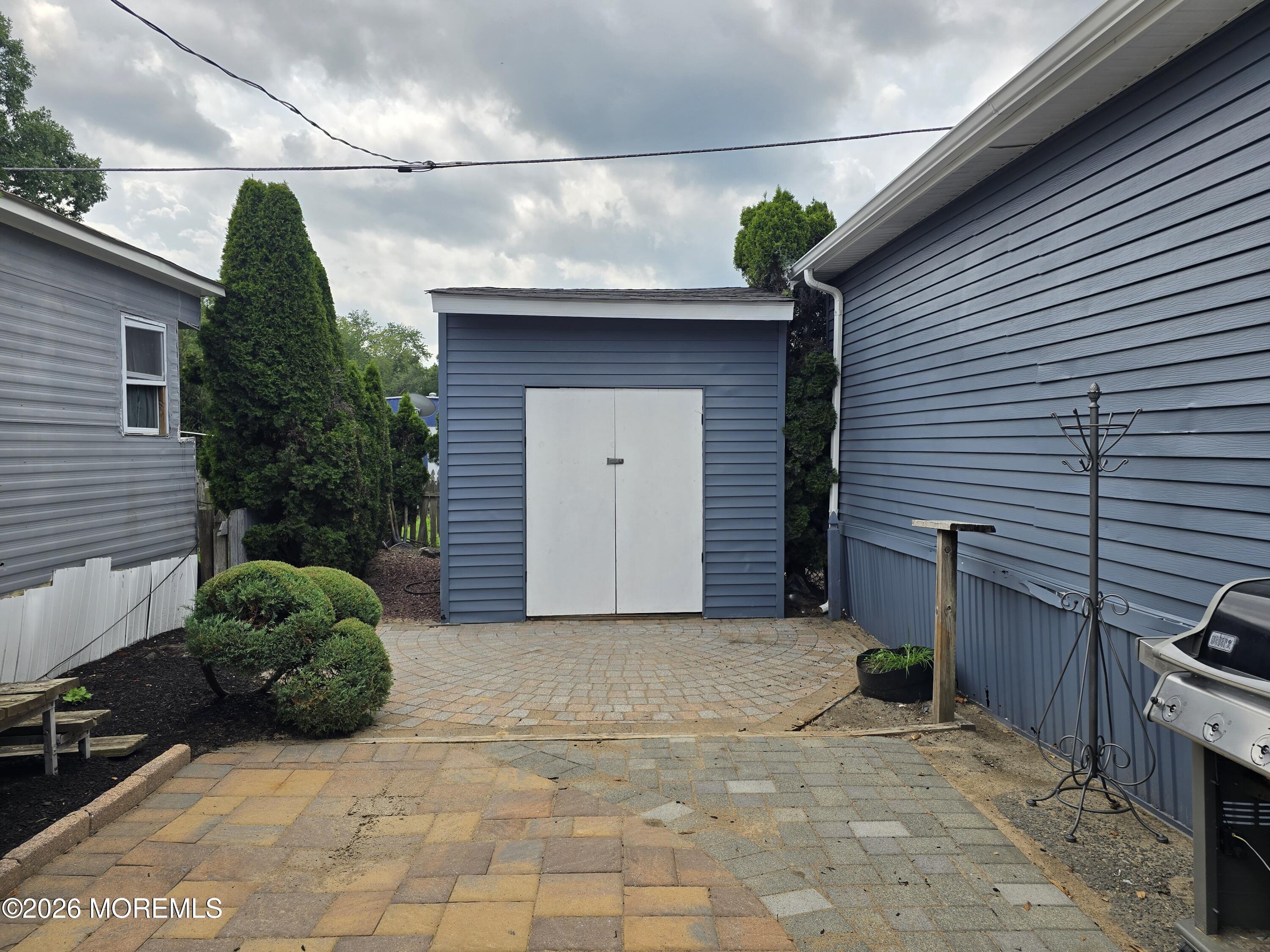 7 Shady Lake Circle Jackson NJ 08527