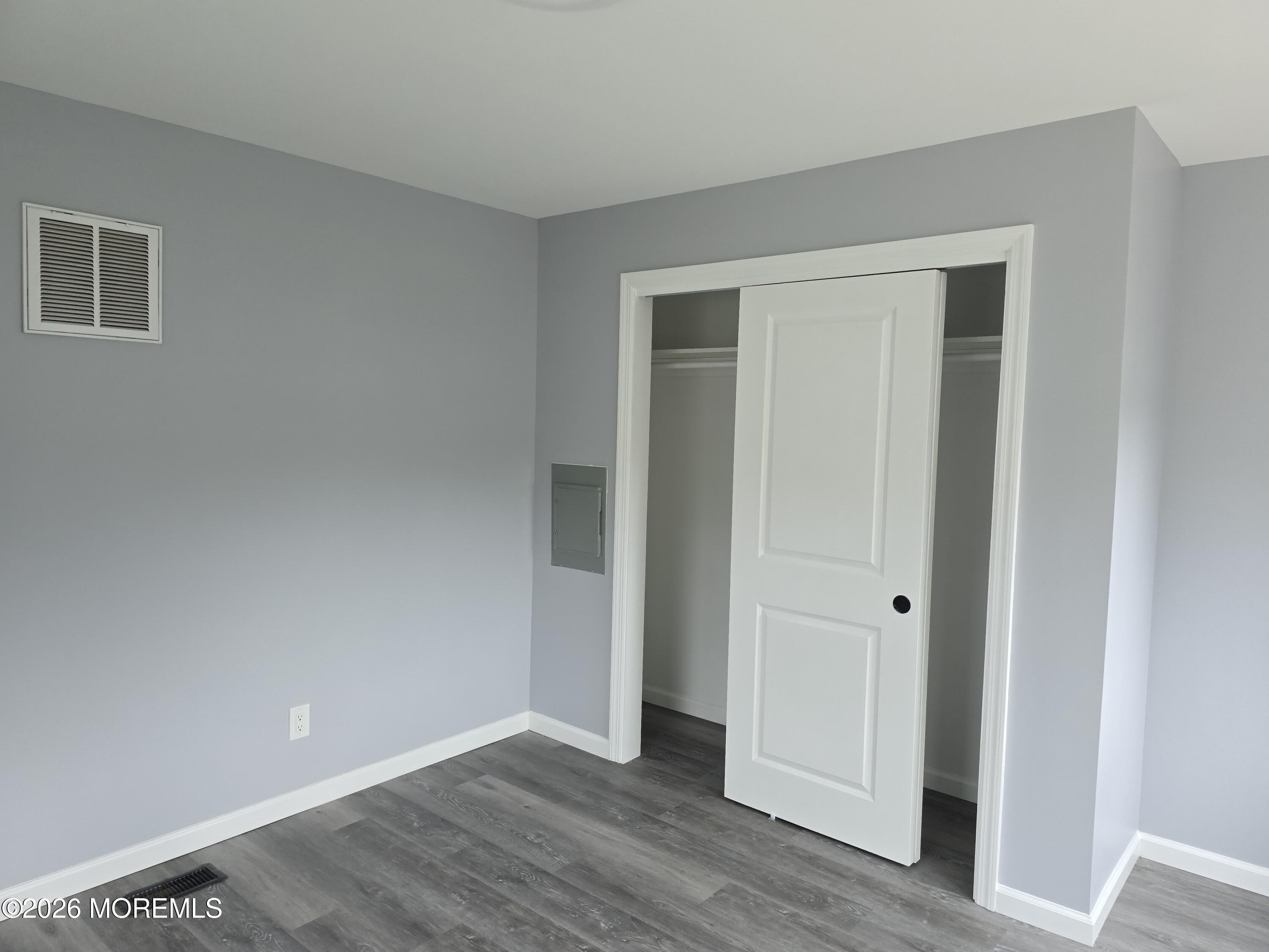 7 Shady Lake Circle Jackson NJ 08527