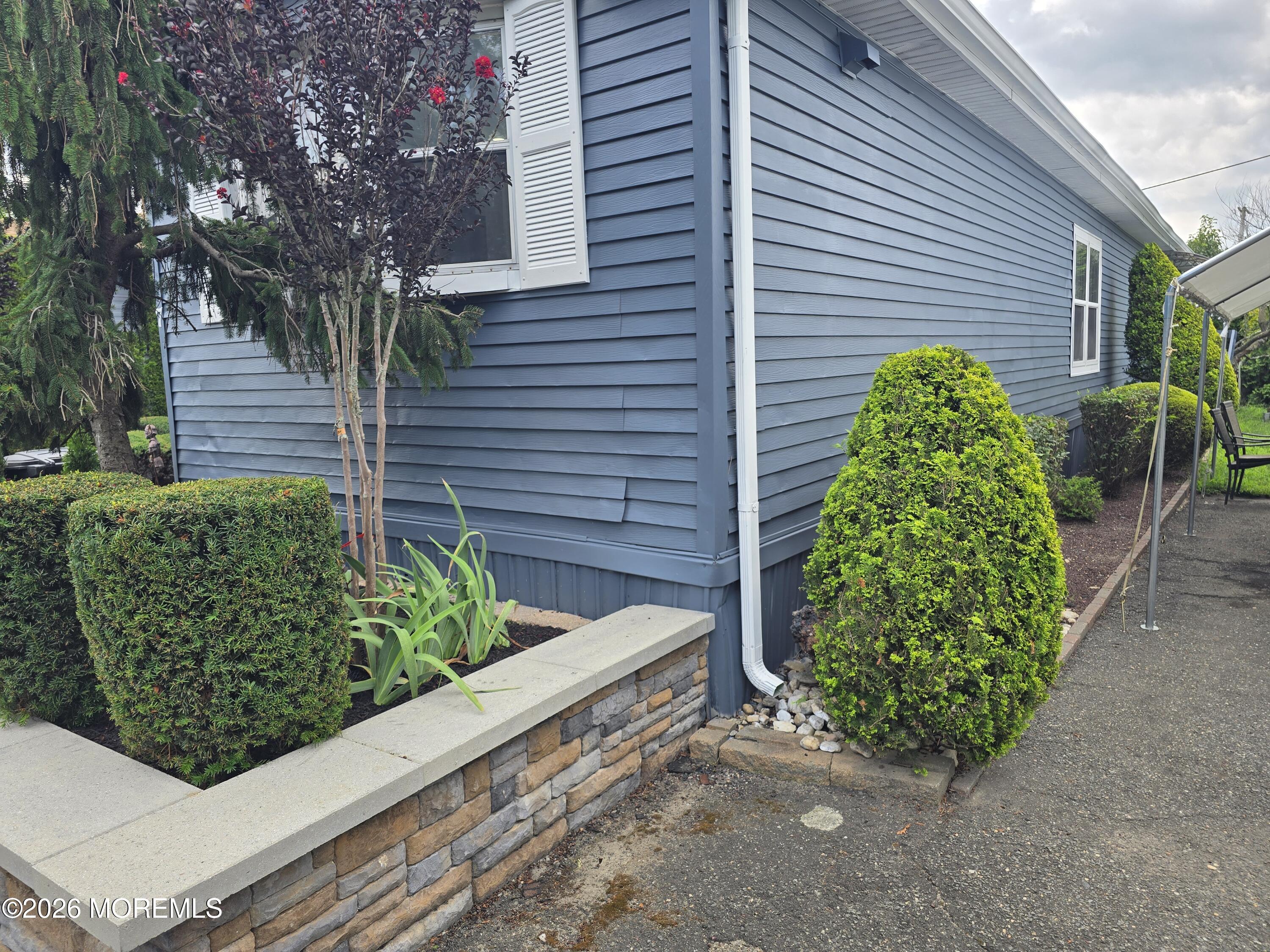 7 Shady Lake Circle Jackson NJ 08527